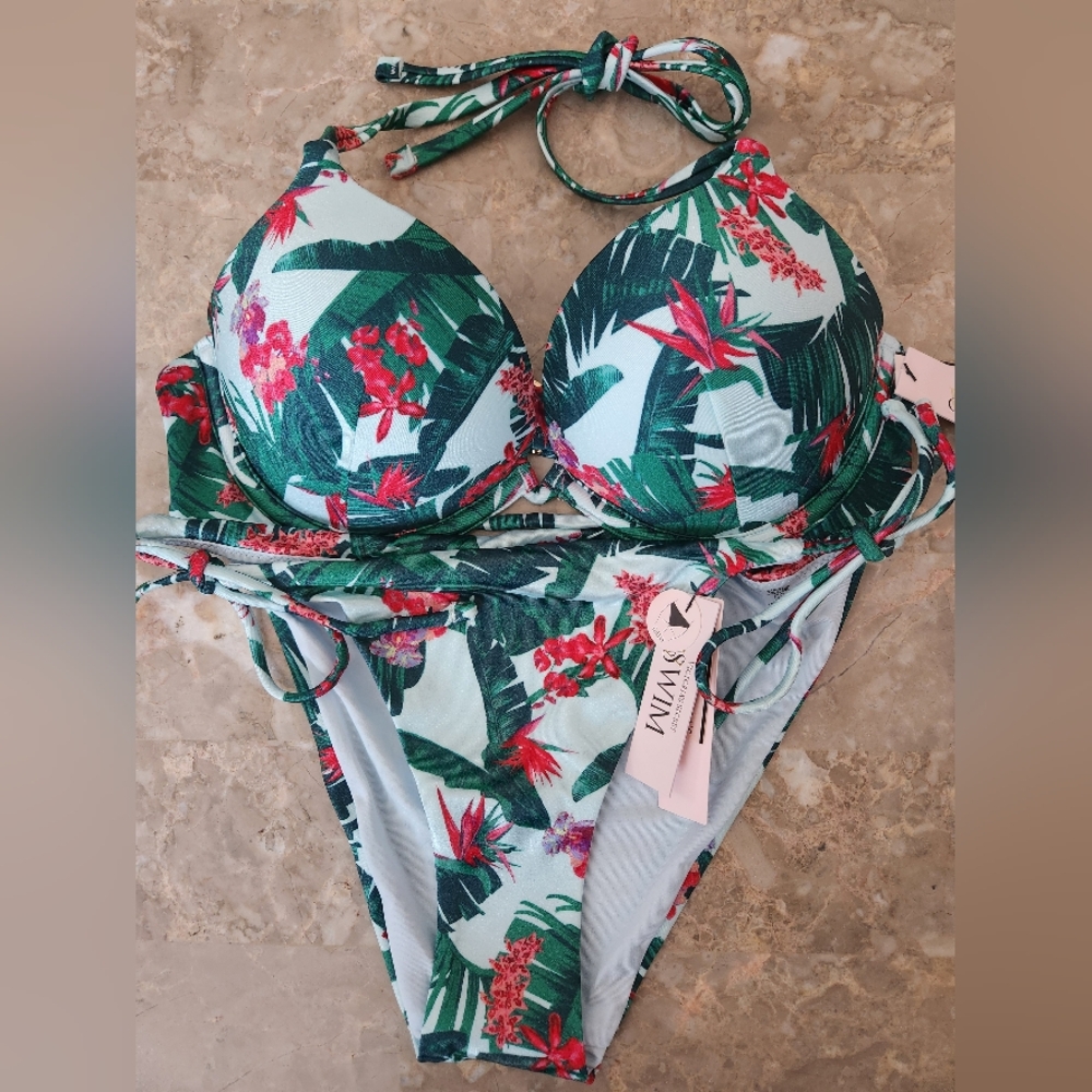 32B/S VS Swim Bombshell Side Tie Cheeky Bikini Set Tropical Island Getaway